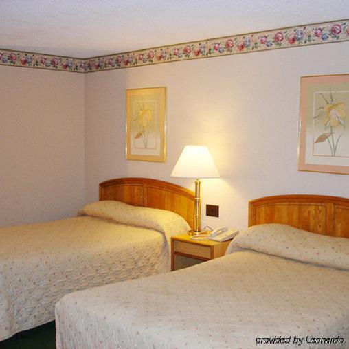 Bravo Inn Greensboro Jamestown Habitación foto